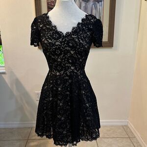 Betsy & Adam Beautiful Black Lace Dress Size 4